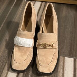 Sam Edelman Tan Loafers with Gold Detail